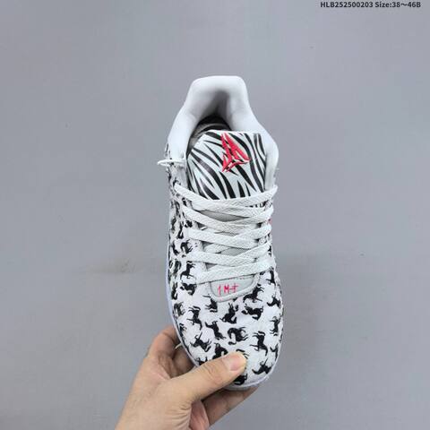 Nike ZoomX HF2794-001 White Black Red Grey EU 38-46 Basketball Shoe - Unisex (BS-61557)