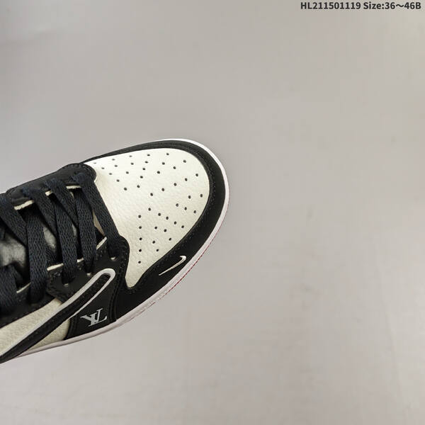 Jordan Air Jordan 1 Low x Travis Scott Black/White/Red EU 36-46 lifestyle
