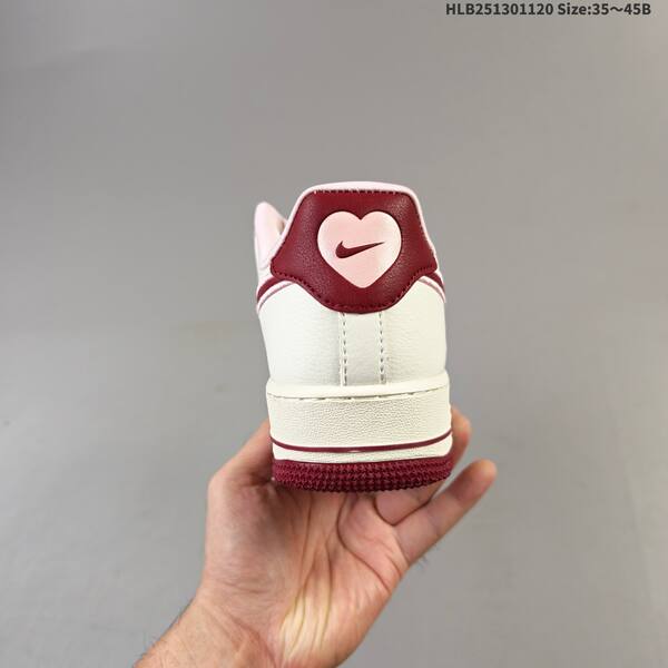 Nike Air Force 1 07 Low sail light pink dark red EU 35-45 sneaker
