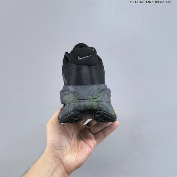 Nike VOMERO PREMIUM ReactX Air Zoom lifestyle