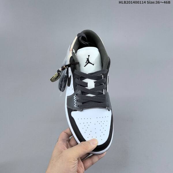 Jordan Air Jordan 1 Low white/black/gray EU 36-46 lifestyle