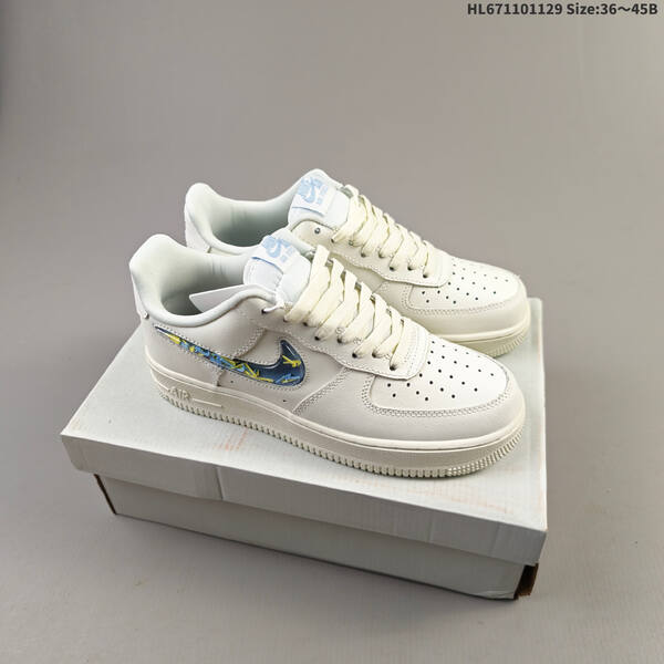 Nike AIR FORCE 1 07 lifestyle