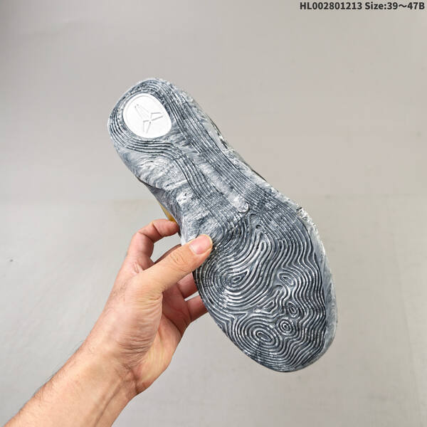 Nike Kobe 9 Low Protro Mambacita lifestyle