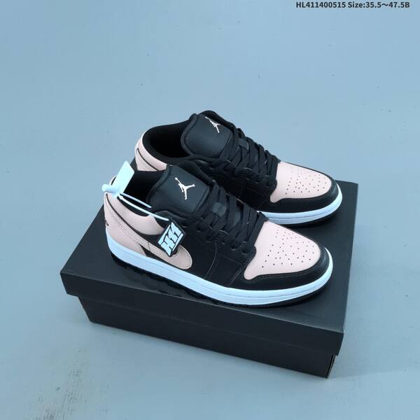 Jordan Air Jordan 1 Low Light British Tan / Black / Light Blue 35.5~47.5 lifestyle