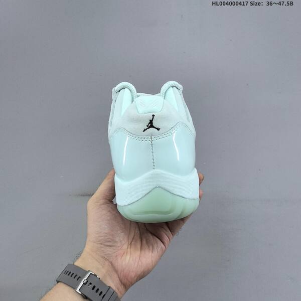 Jordan Air Jordan 11 Retro Low White/Icy Blue EU 36-47.5 basketball