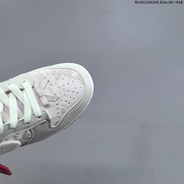 Nike Dunk Low Valentines Day light beige pink white red blue EU 36-41 skate shoe