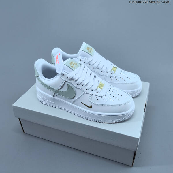 Nike Air Force 1 07 lifestyle