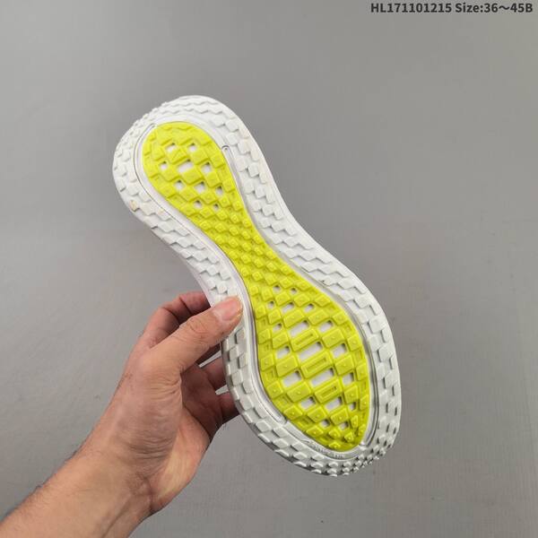 Nike Vomero 18 HV8154 103 white black neon yellow green EU 36-45 running shoe