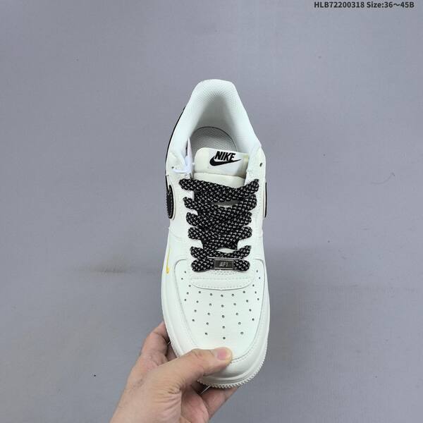 Nike Air Force 1 07 LV8 off white black gold EU 36-45 sneaker