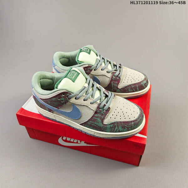 NIKE DUNK SB LOW lifestyle
