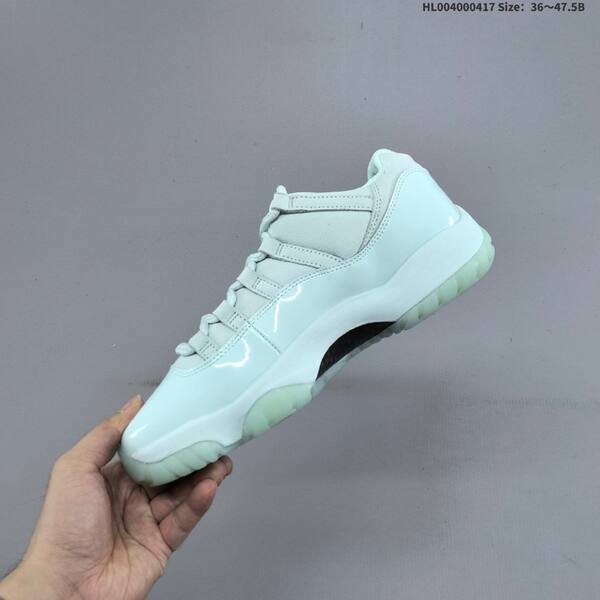 Jordan Air Jordan 11 Retro Low White/Icy Blue EU 36-47.5 basketball