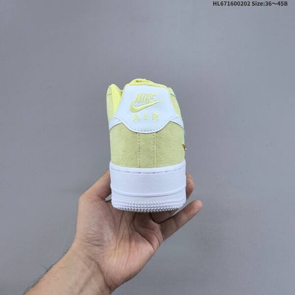 Nike Air Force 1 07 light green yellow white EU 36-45 sneaker