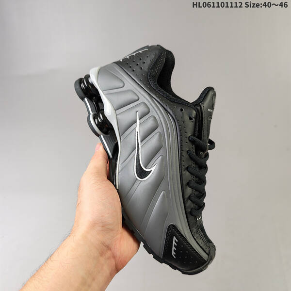 NIKE SHOX R4 BV1111-100 ID HL061101112 lifestyle