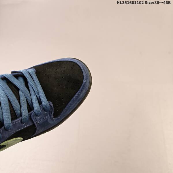 NIKE SB DUNK Nike Dunk SB Low Dust Noir SB Nike Dunk SB L lifestyle