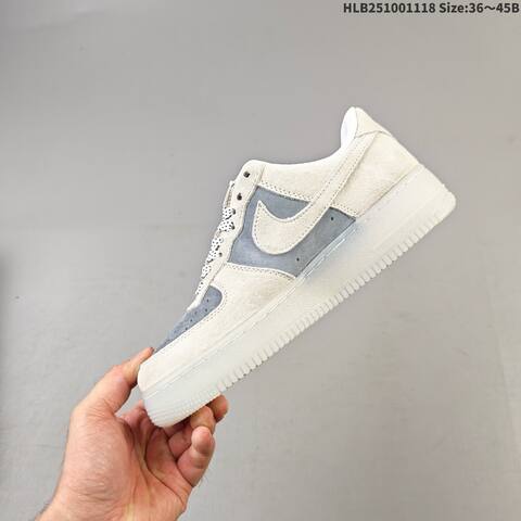 Nike Air Force 1 07 light beige grey white
