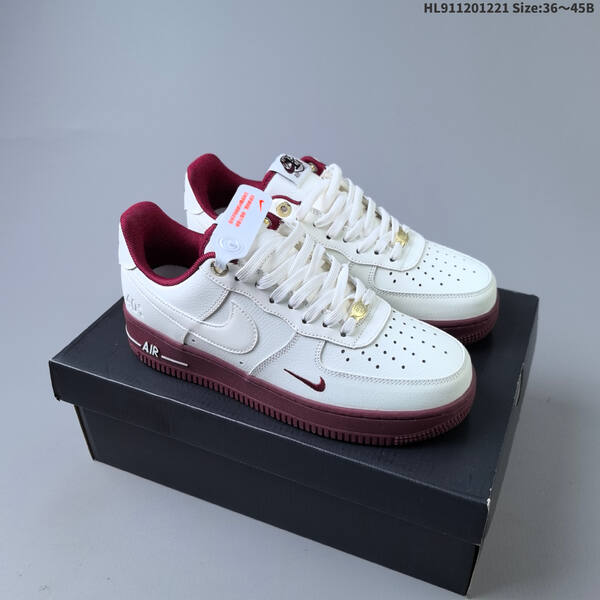Nike Air Force 1 07 lifestyle