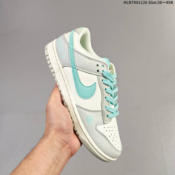 Nike SB Dunk Low Retro ZoomAir lifestyle