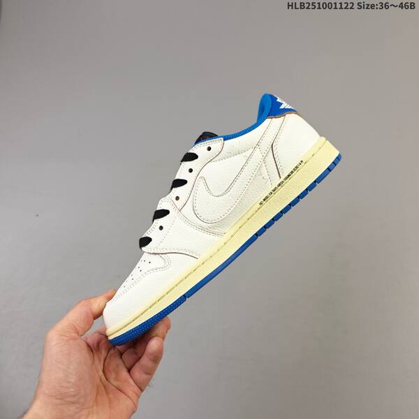 Jordan Air Jordan 1 Low x Travis Scott White/Blue EU 36-46 lifestyle