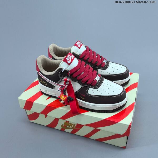Nike Air Force1 07 low LV lifestyle