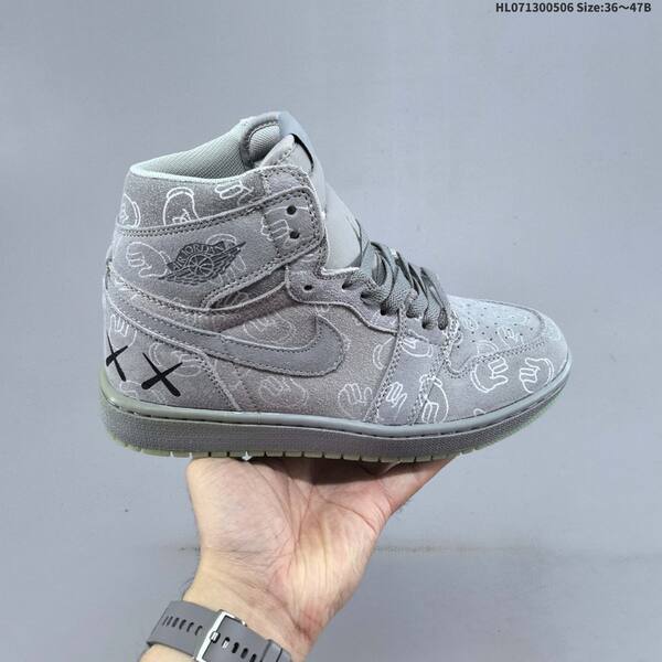Jordan Air Jordan 1 Low black / white graphic print with mint outsole 36~47B casual