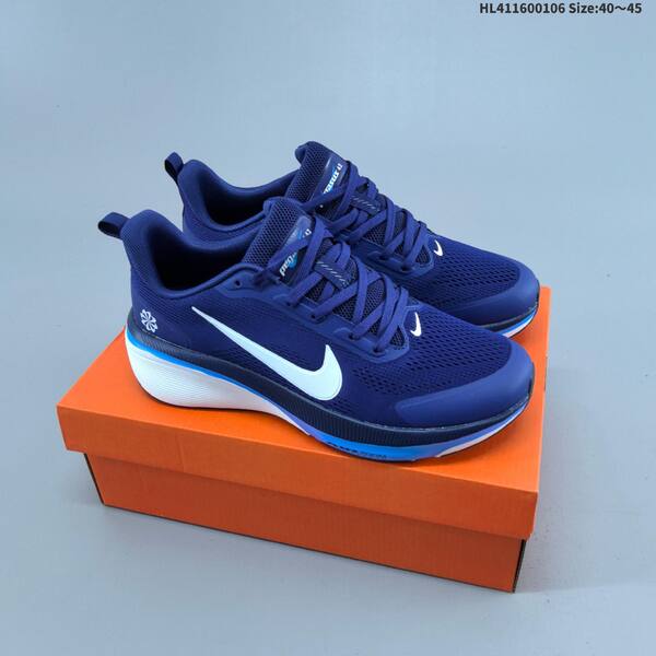 Nike Air Zoom Pegasus 42 light grey black white EU 40-45 running shoe