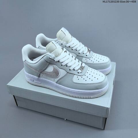 Nike Air Force 1 07 light grey white silver