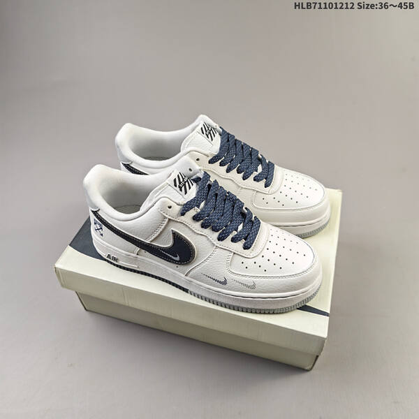 NIKE AIR FORCE 1 07 LX DQ6628 lifestyle