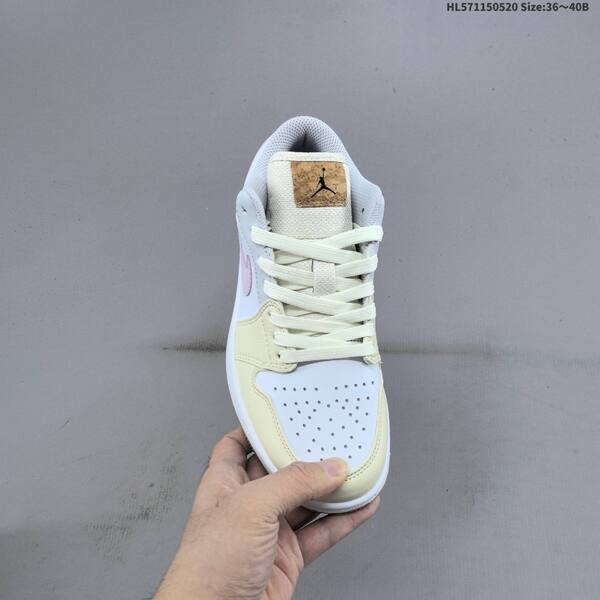 Jordan Air Jordan 1 Low white/pastel pink/cream/light blue 36-40 basketball