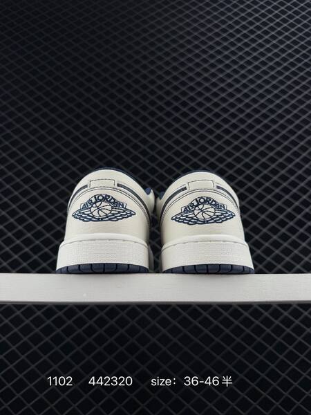 Nike Air Force 1 07 LV8 white navy 36-46 5 lifestyle