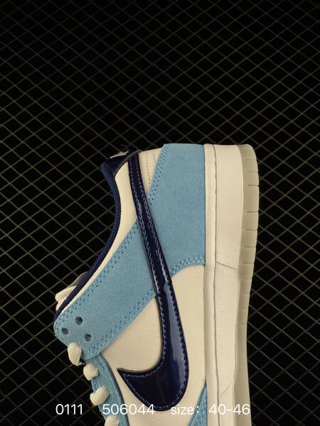 Nike SB Dunk Low light blue white navy 40-46 skate lifestyle