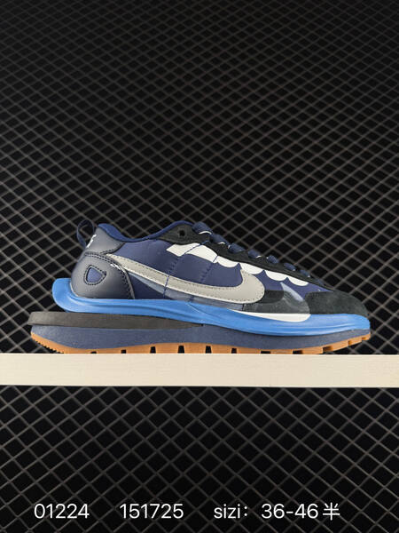 Nike sacai x VaporWaffle White Green and Navy Blue EU 36-46 lifestyle