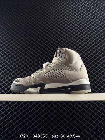 Jordan Air Jordan 5 Wings IO2038-001 Medium Grey Black Silver Off White EU 36-48 5 Basketball Shoe - Unisex (BS-81042)