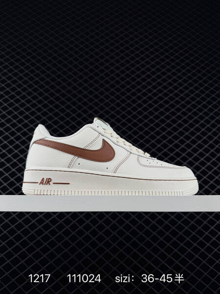 Nike Air Force 1 07 black white EU 36-45 lifestyle