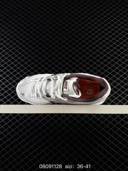 Nike Air Max Moto 2K white silver brown black EU 36-41 running