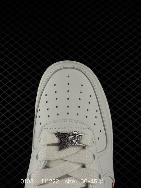 Nike Air Force 1 07 Sail White with red accents EU 36-45 lifestyle