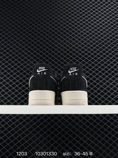 Nike Air Force 1 07 Black White EU 36-45 5 lifestyle