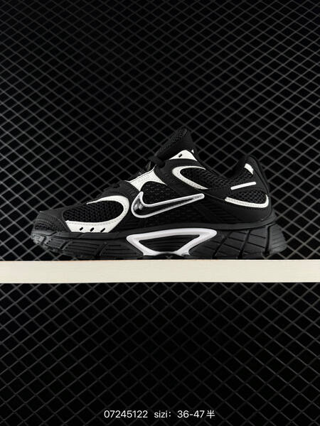 Nike V5 RNR black white EU 36-47 running