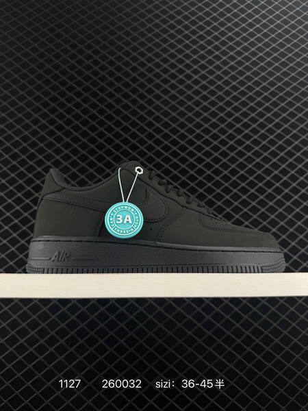 Nike Air Force 1 07 Low Black EU 36-45 lifestyle