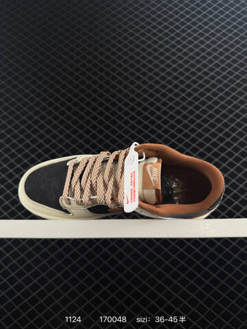 Nike Air Jordan 1 x Travis Scott AIR JORDAN DIY