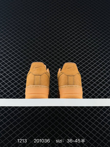 Nike Air Force 1 07 Low Wheat Gum EU 36-45 5 lifestyle