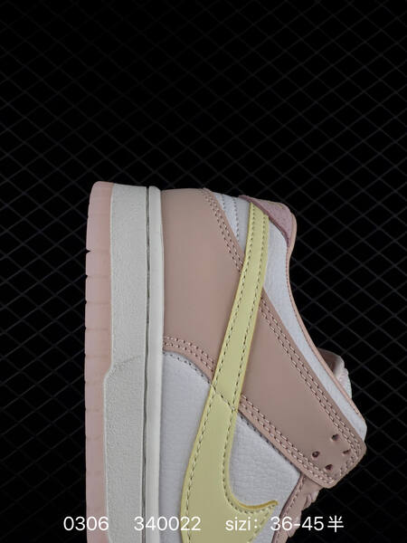 Nike SB Dunk Low pink white with pale yellow Swoosh 36-45 half skate lifestyle