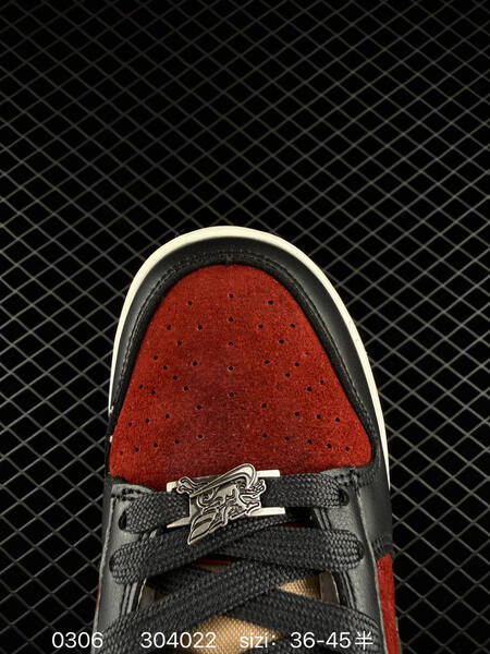 Nike SB Dunk Low black red olive white EU 36-45 skate lifestyle