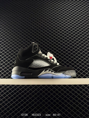 Jordan Air Jordan 5 Wings IO2038-001 Black Grey White Red Blue EU 40-47 Basketball Shoe - Men's (BS-81002)