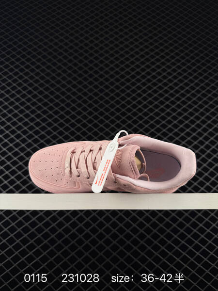 Nike Air Force 1 07 pink EU 36-42 5 lifestyle