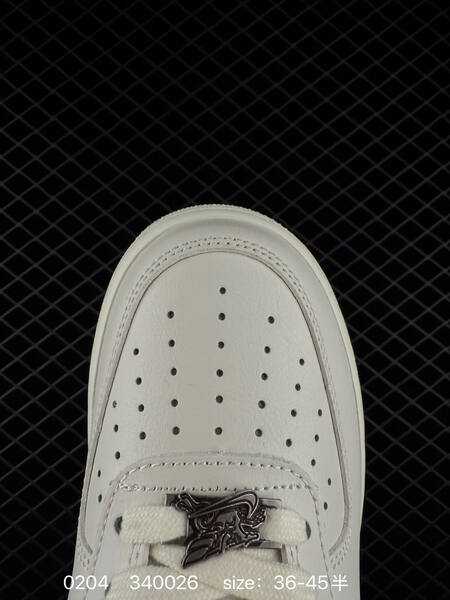 Nike Air Force 1 07 Low Sail White with red accents EU 36-45 5 lifestyle