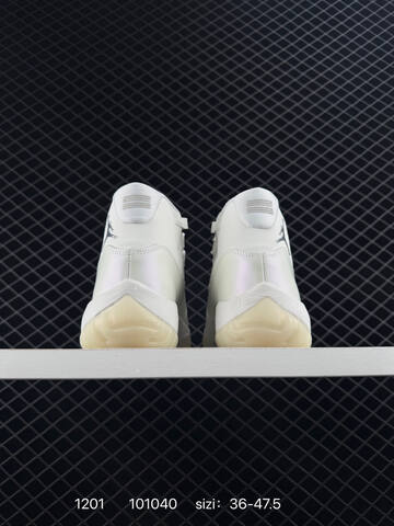 Jordan Air Jordan 11 Retro Pearl Off White Cream Silver EU 36-47 5 Basketball Shoe - Unisex (BS-80140)