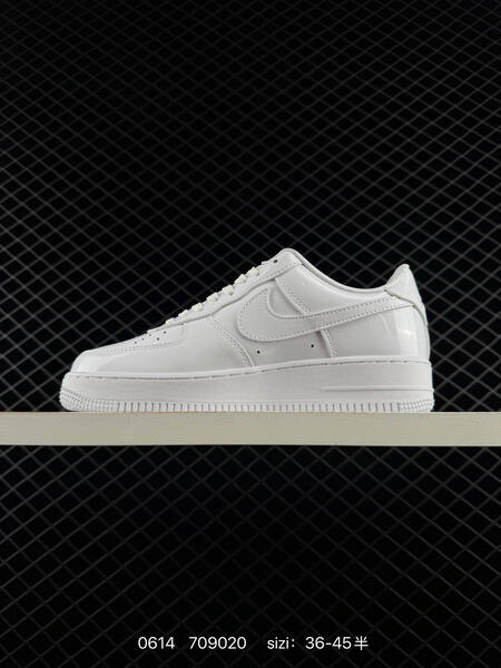 Nike Air Force 1 07 lifestyle