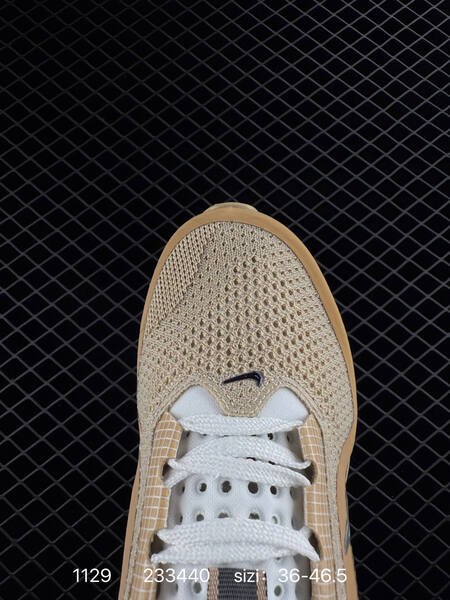 Nike Pegasus Premium beige tan cream with metallic silver EU 36-46 5 running lifestyle