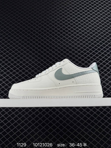 Nike Air Force 1 07 white light blue 35 5 casual lifestyle