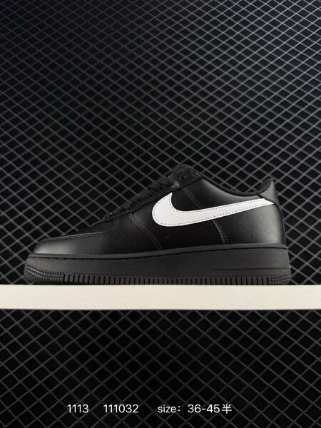 Nike Air Force 1 07 Black White 36-45 lifestyle